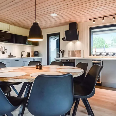 Awesome In With Kitchen